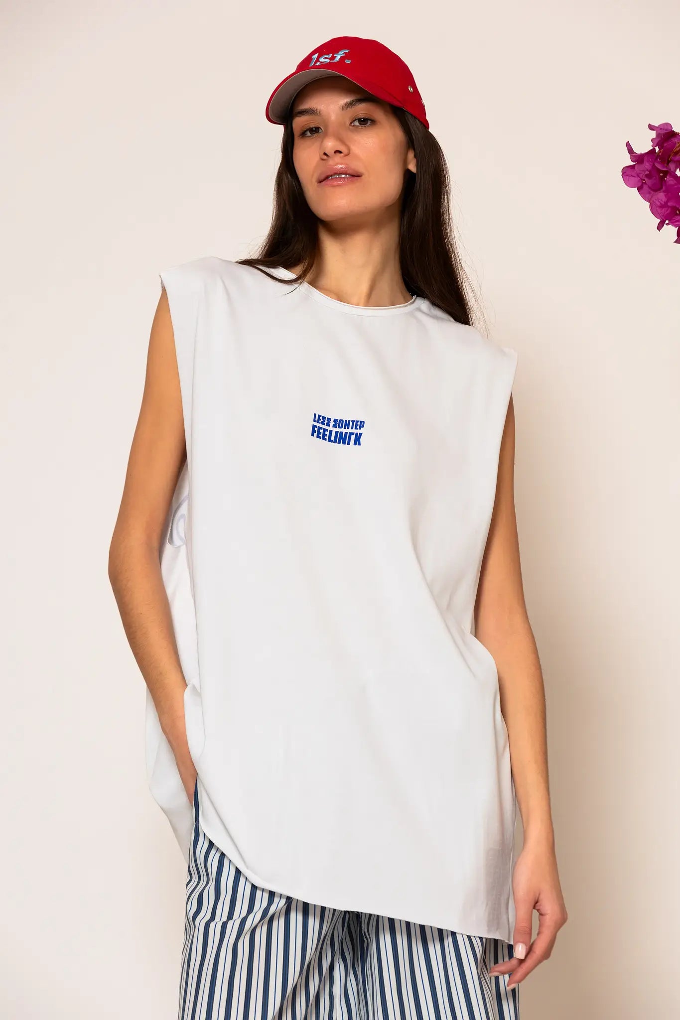 LSF “Piase mia karekla” Loose fit Sleeveless T-shirt with logo print