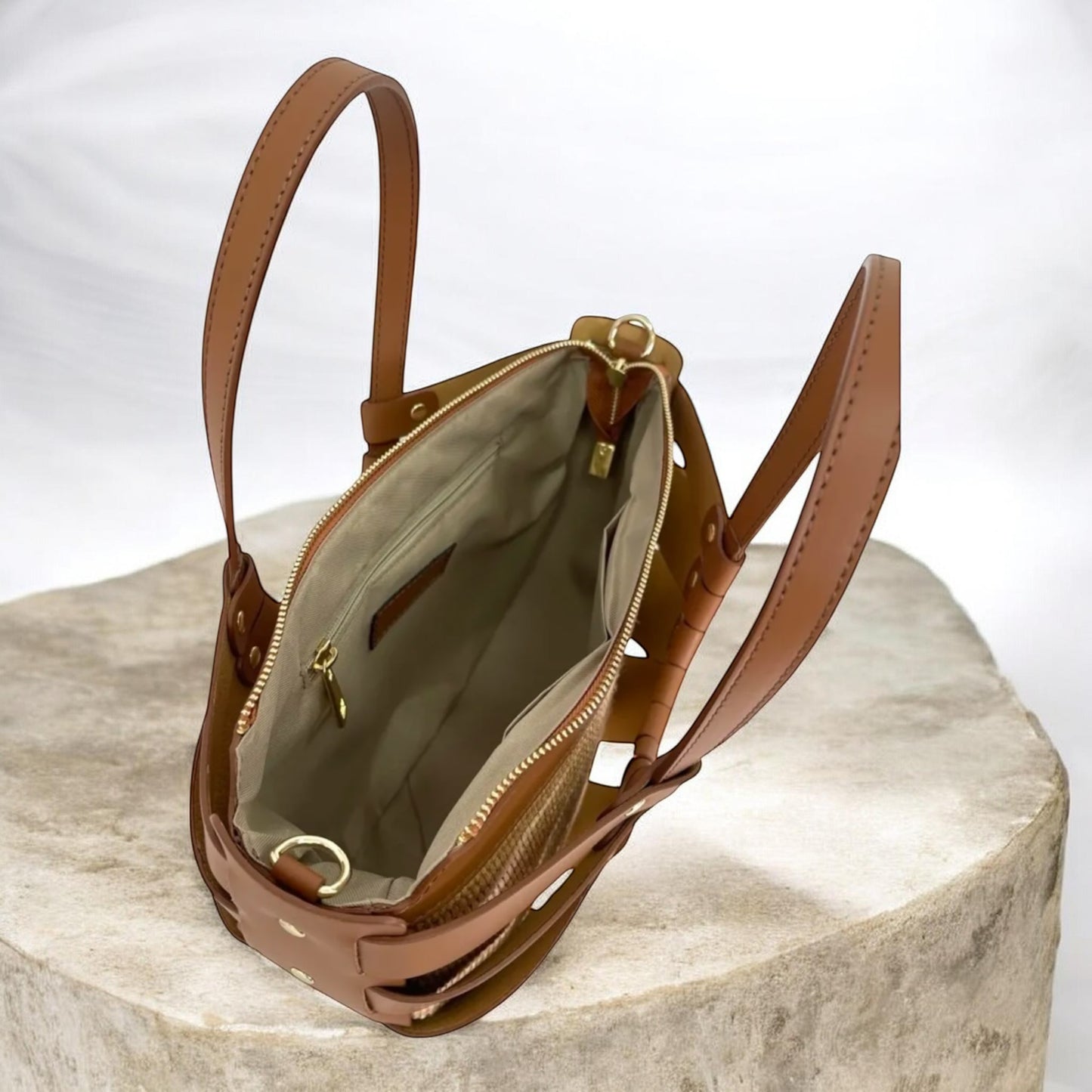 Sunray Straw Leather Tote – Tan