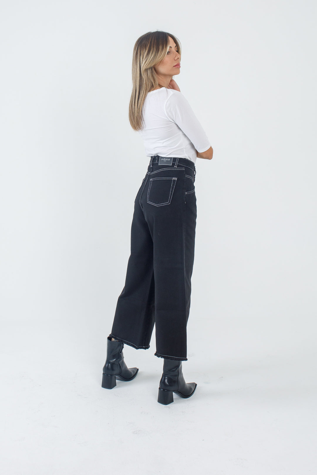 INDIGO JEANS Zina black