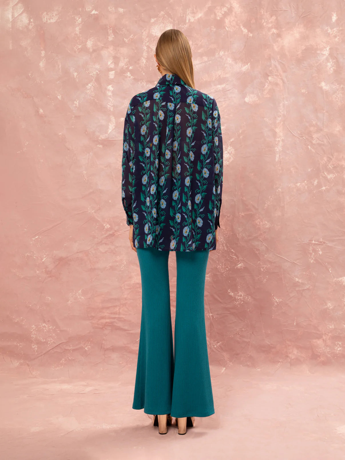 WE__ARE
OVERSIZED CHIFFON SHIRT - MOONFLOWERS