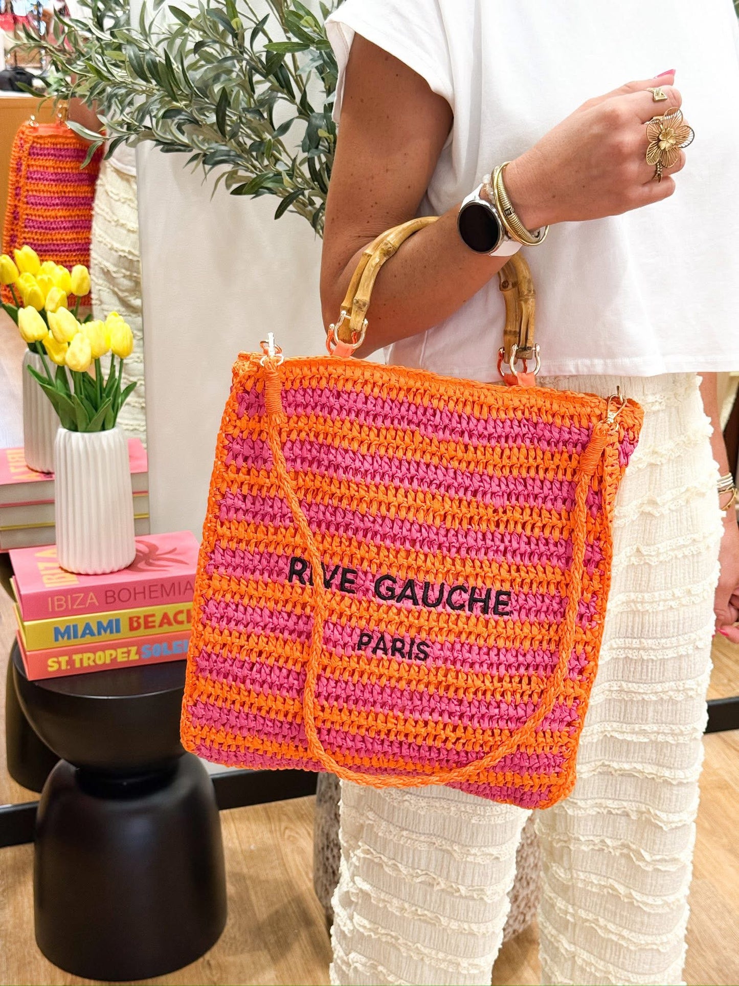 Rive gauche Paris orange pink
