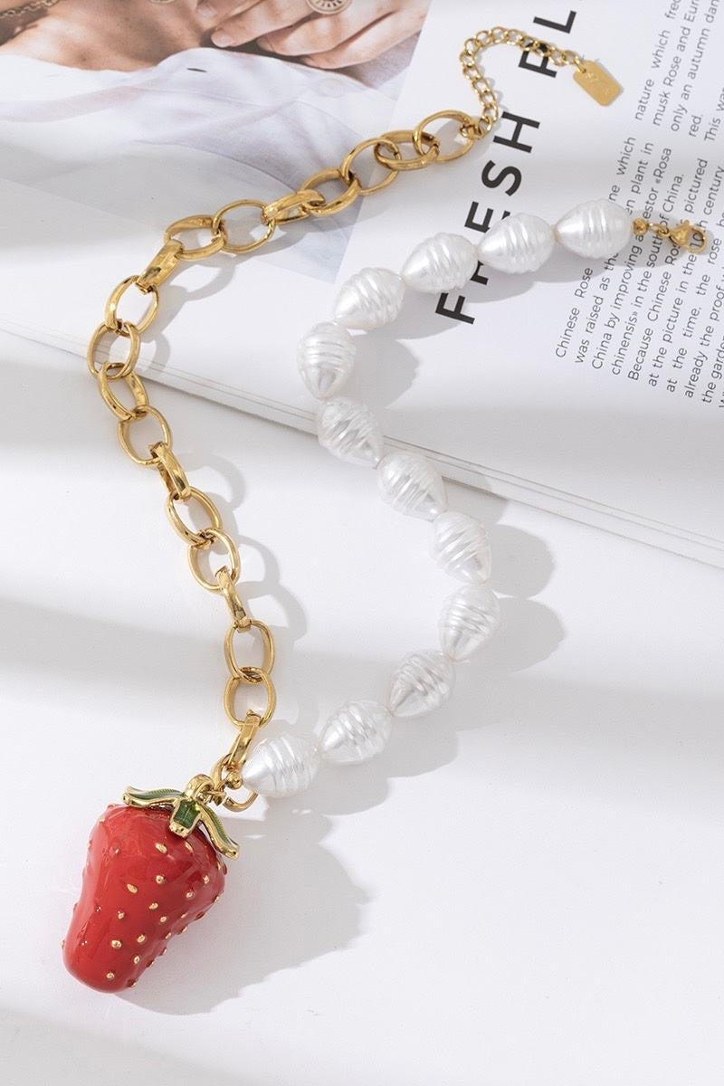 Strawberry necklace steel