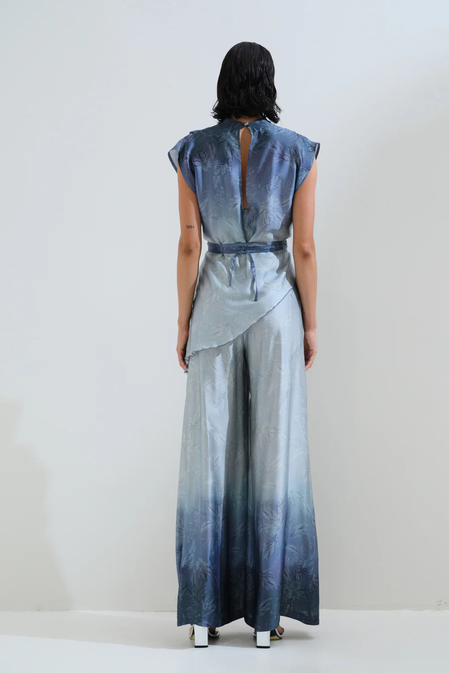 Wide leg pants