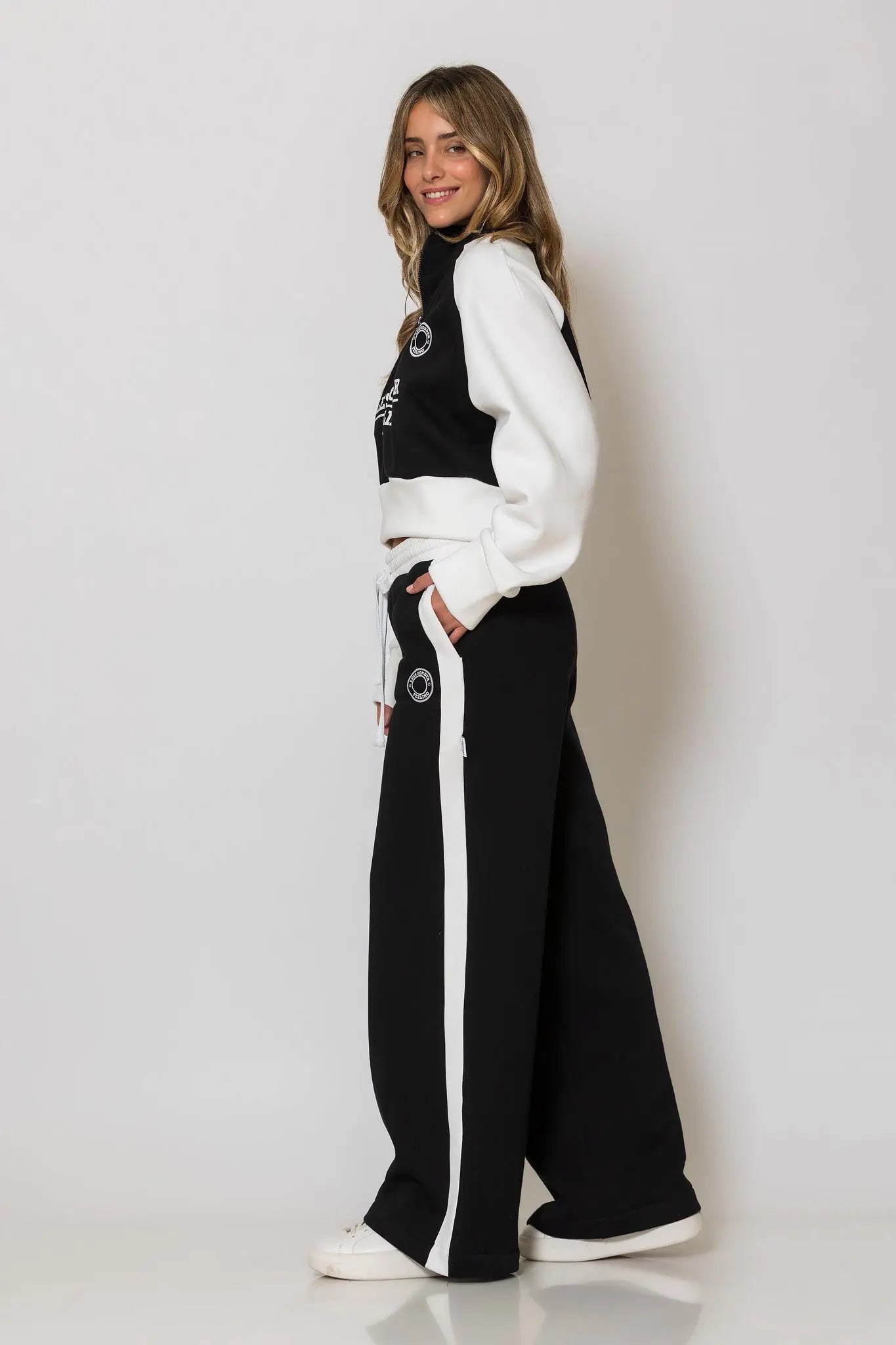 Logo Embroidered Two-Tone Track Pants Black