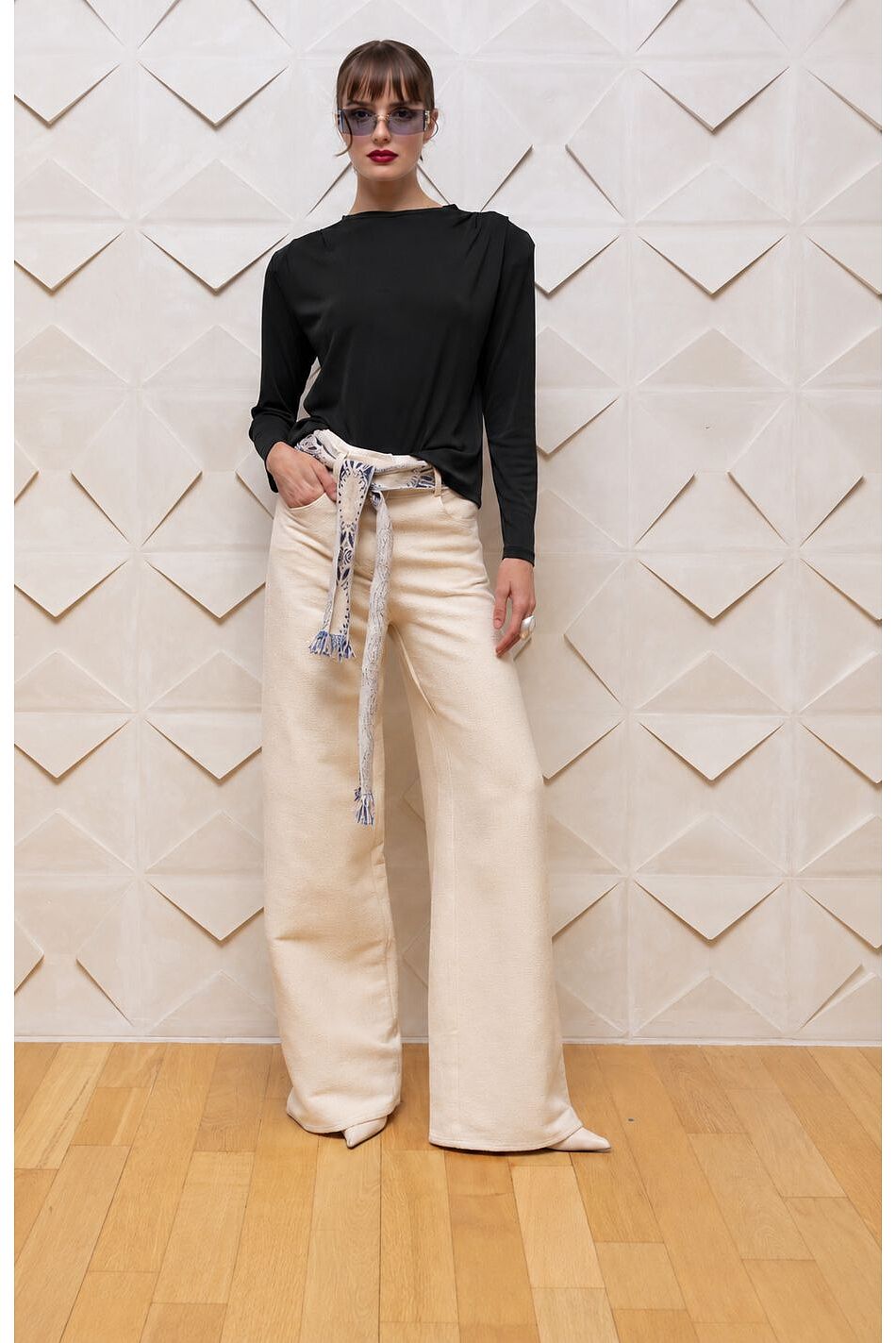 Nema Cotton Pants Ecru With Belt