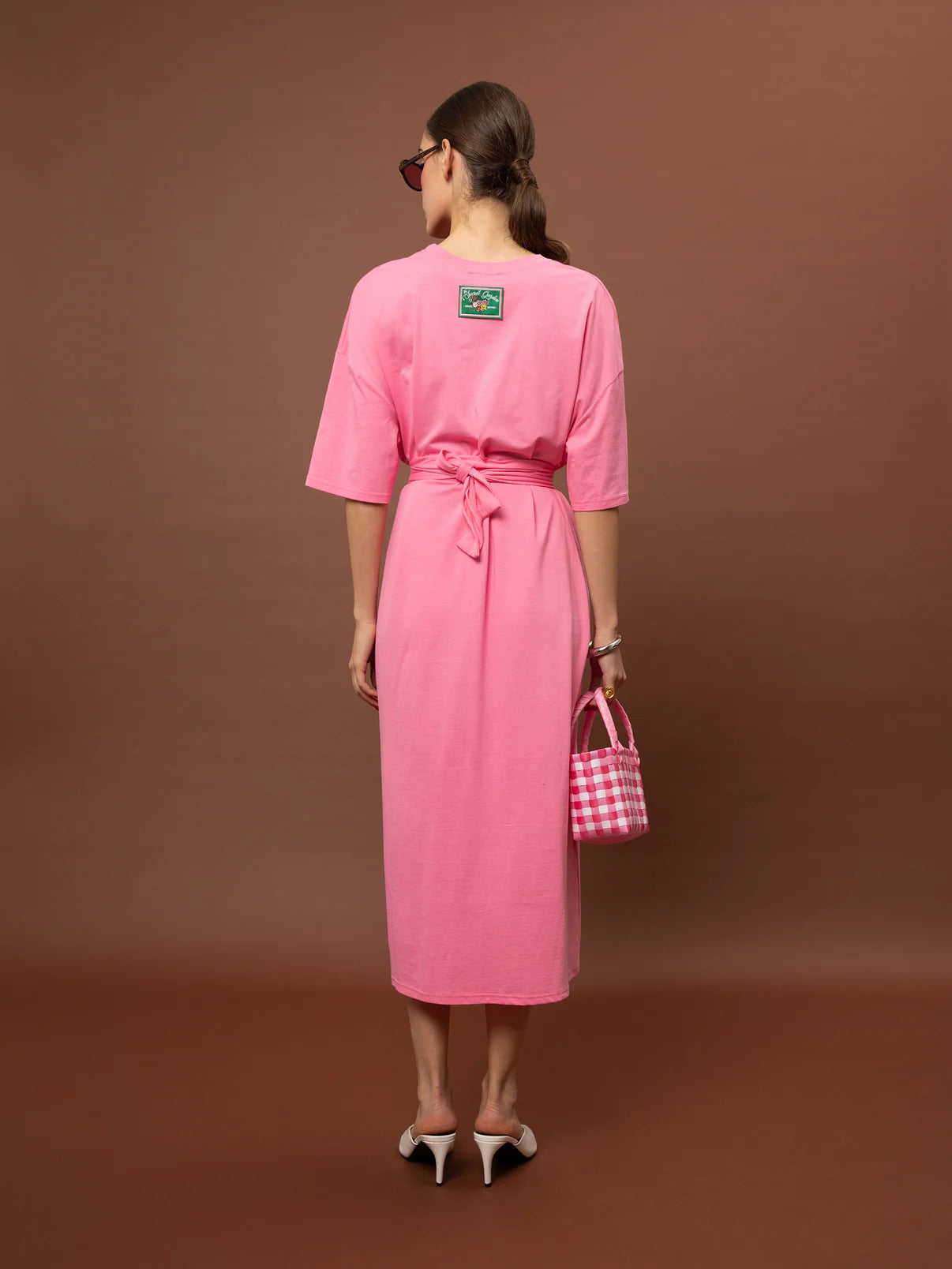 WE__ARE
OVERSIZED MAXI T-SHIRT-DRESS PINK