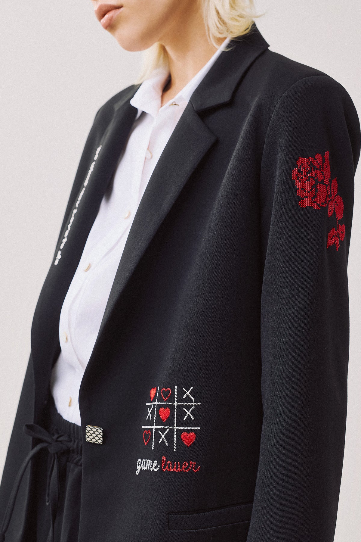 Figaro Embroidered Statement Blazer Black