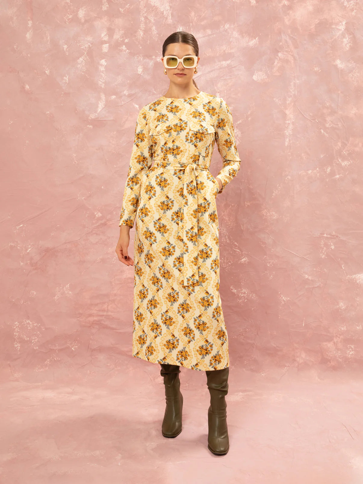 WE__ARE
STRAIGHT LINE MIDI DRESS - LACE BOUQUET CREAM