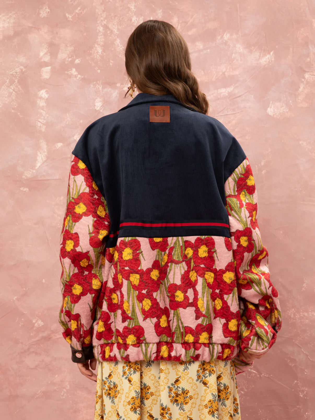 WE__ARE
BOMBER JACKET - NARCISSUS PINK