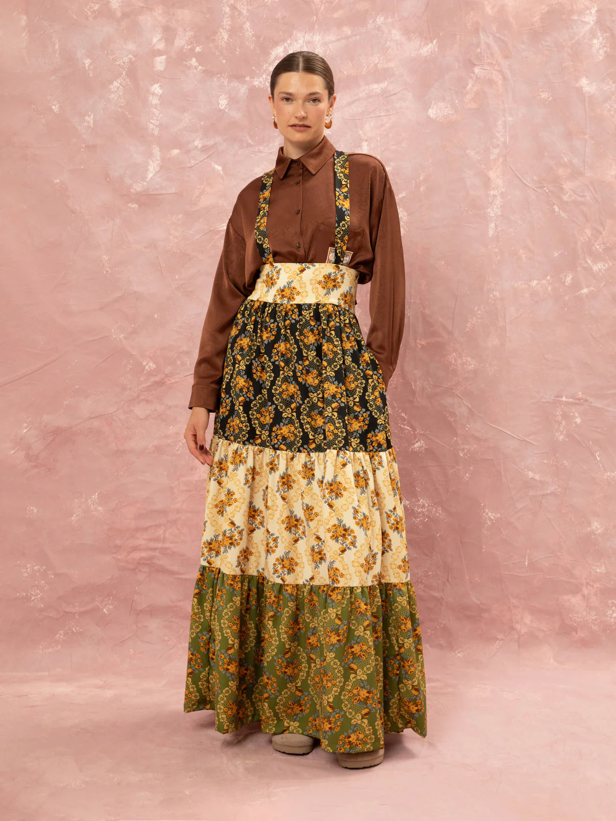 WE__ARE
TIERED MAXI SUSPENDER SKIRT - LACE BOUQUET