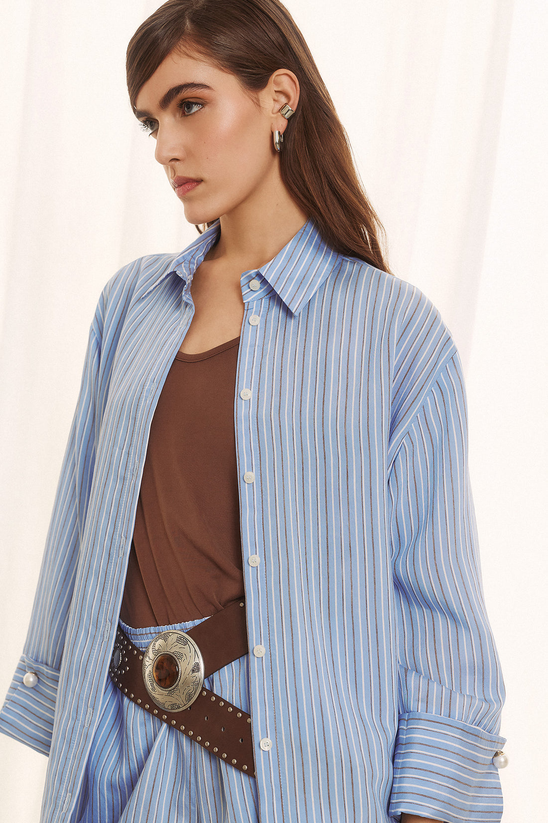 Eighty2 shirt blue with brown