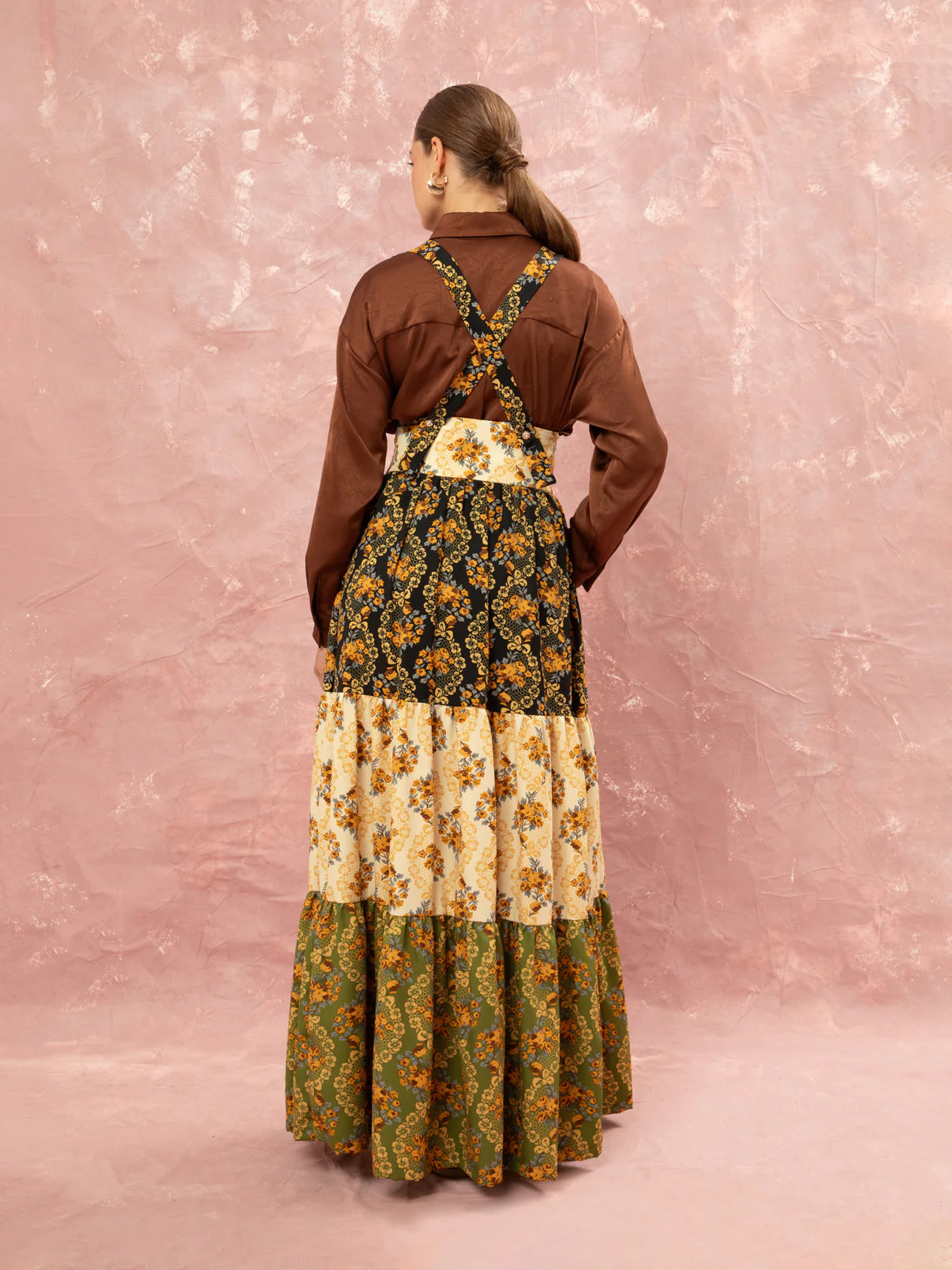 WE__ARE
TIERED MAXI SUSPENDER SKIRT - LACE BOUQUET