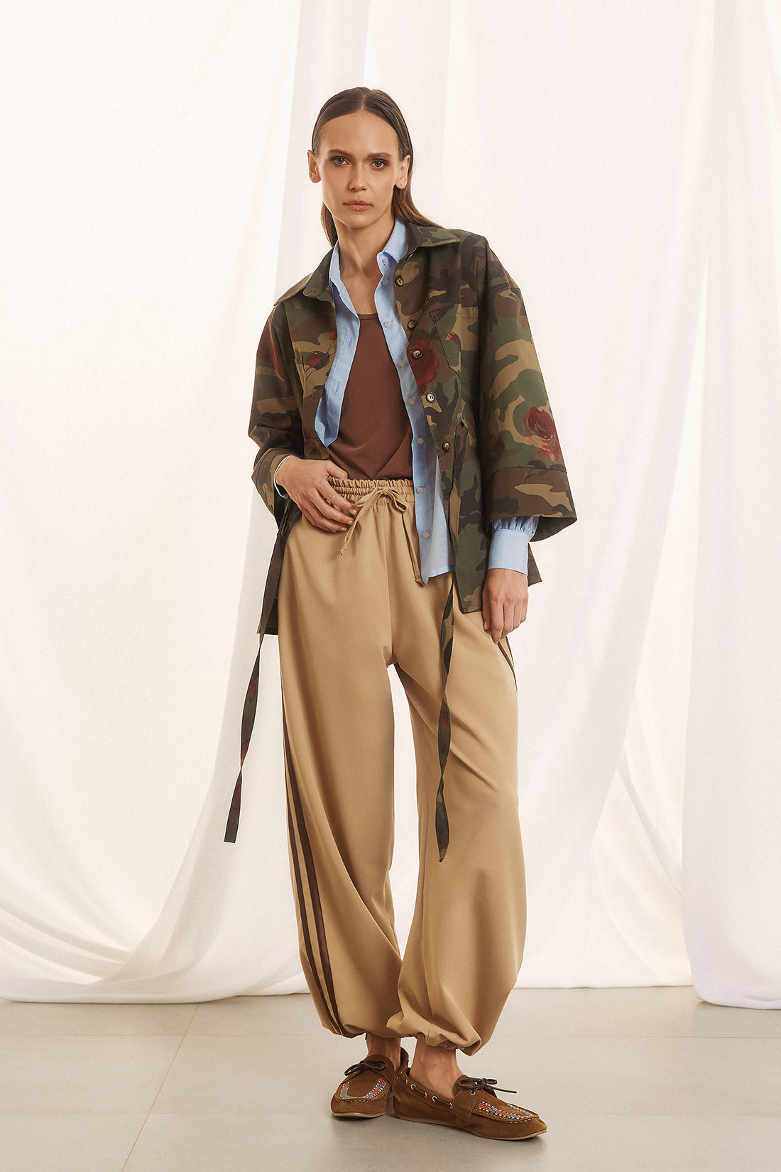 Eighty2 Pant beige with camel