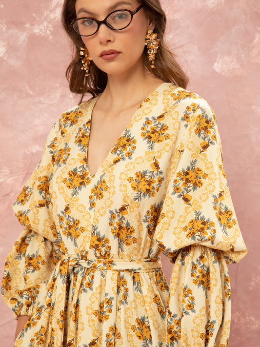 WE__ARE
V-NECK MAXI DRESS - LACE BOUQUET CREAM