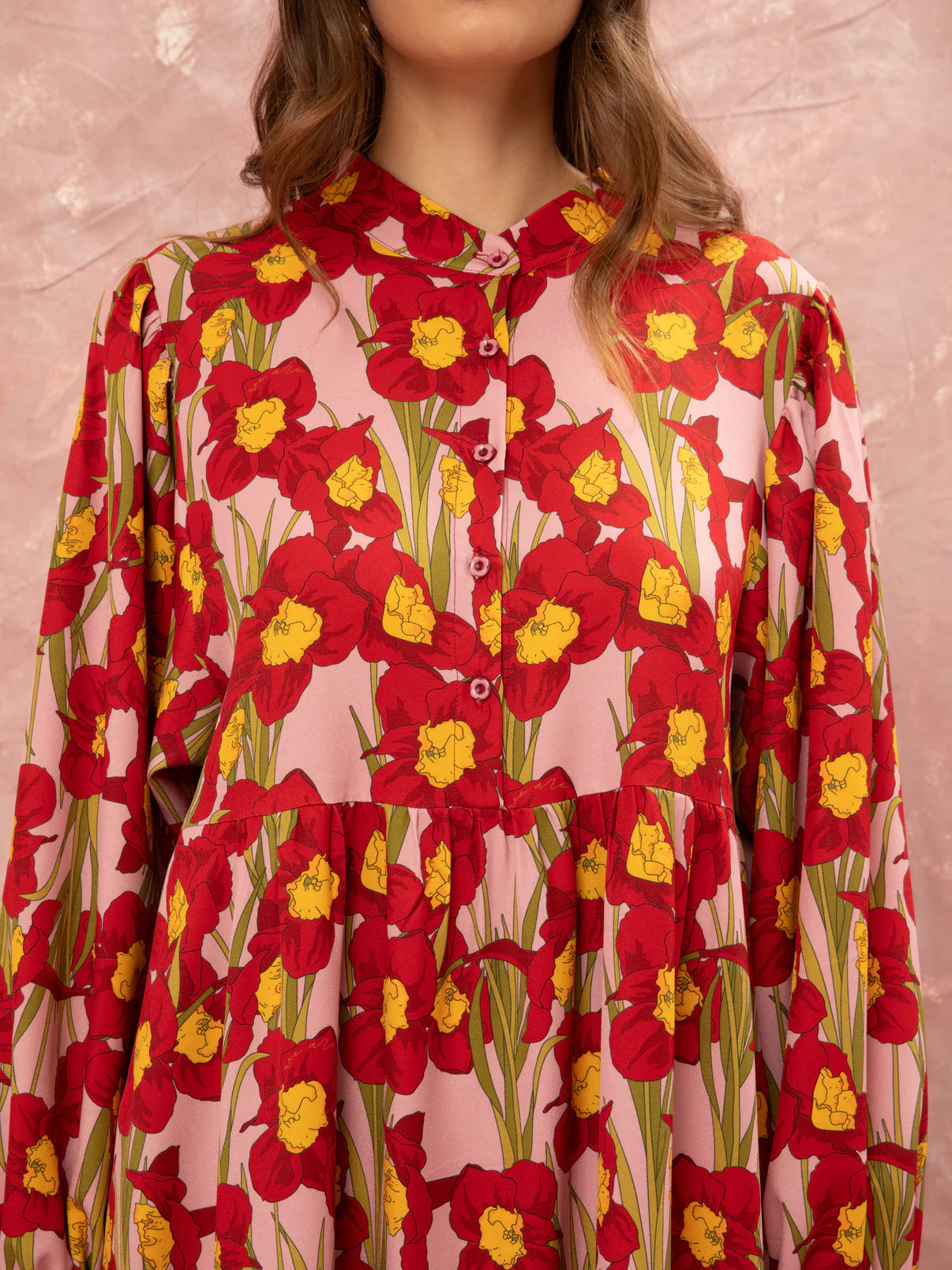 WE__ARE
MAO COLLAR MAXI DRESS - NARCISSUS PINK