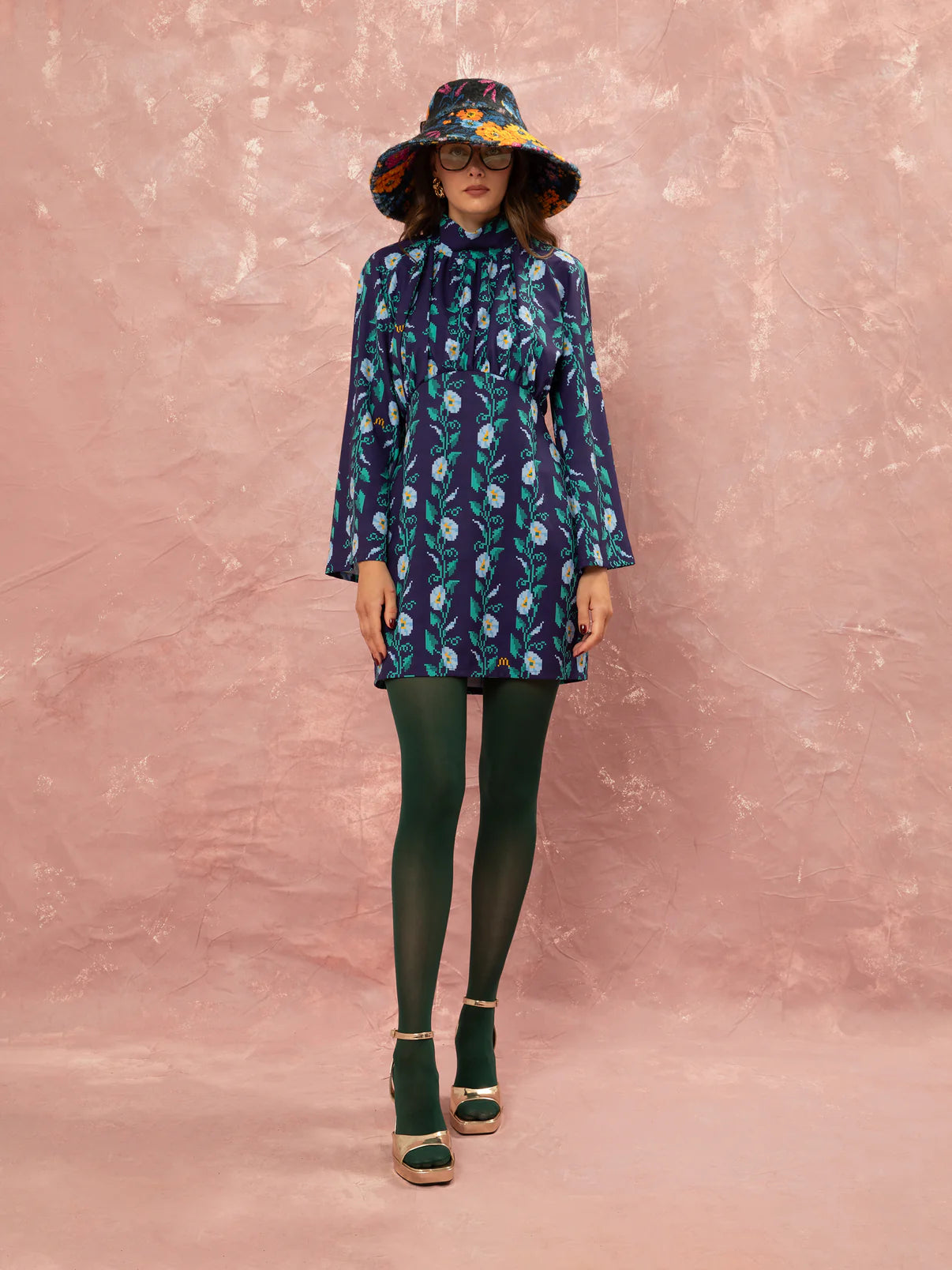 WE__ARE
TURTLENECK MINI DRESS - MOONFLOWERS