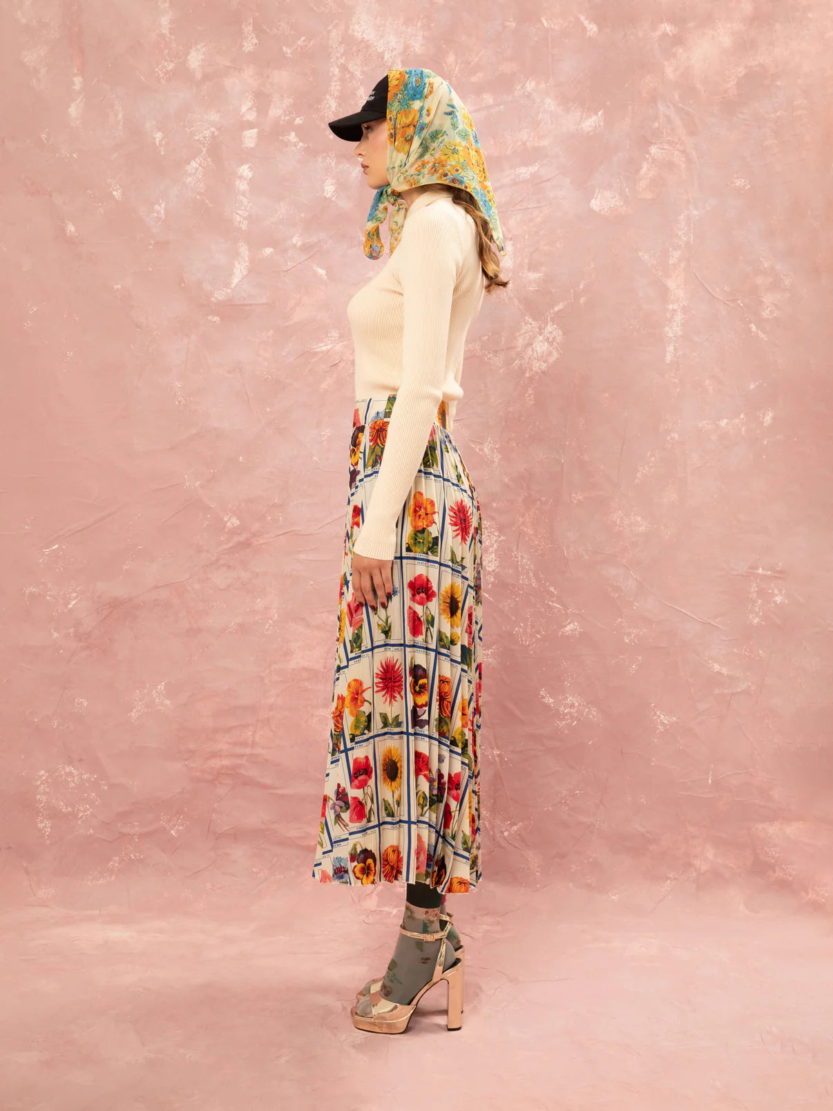 WE__ARE
PLEATED MAXI SKIRT - ANTHOLOGIO