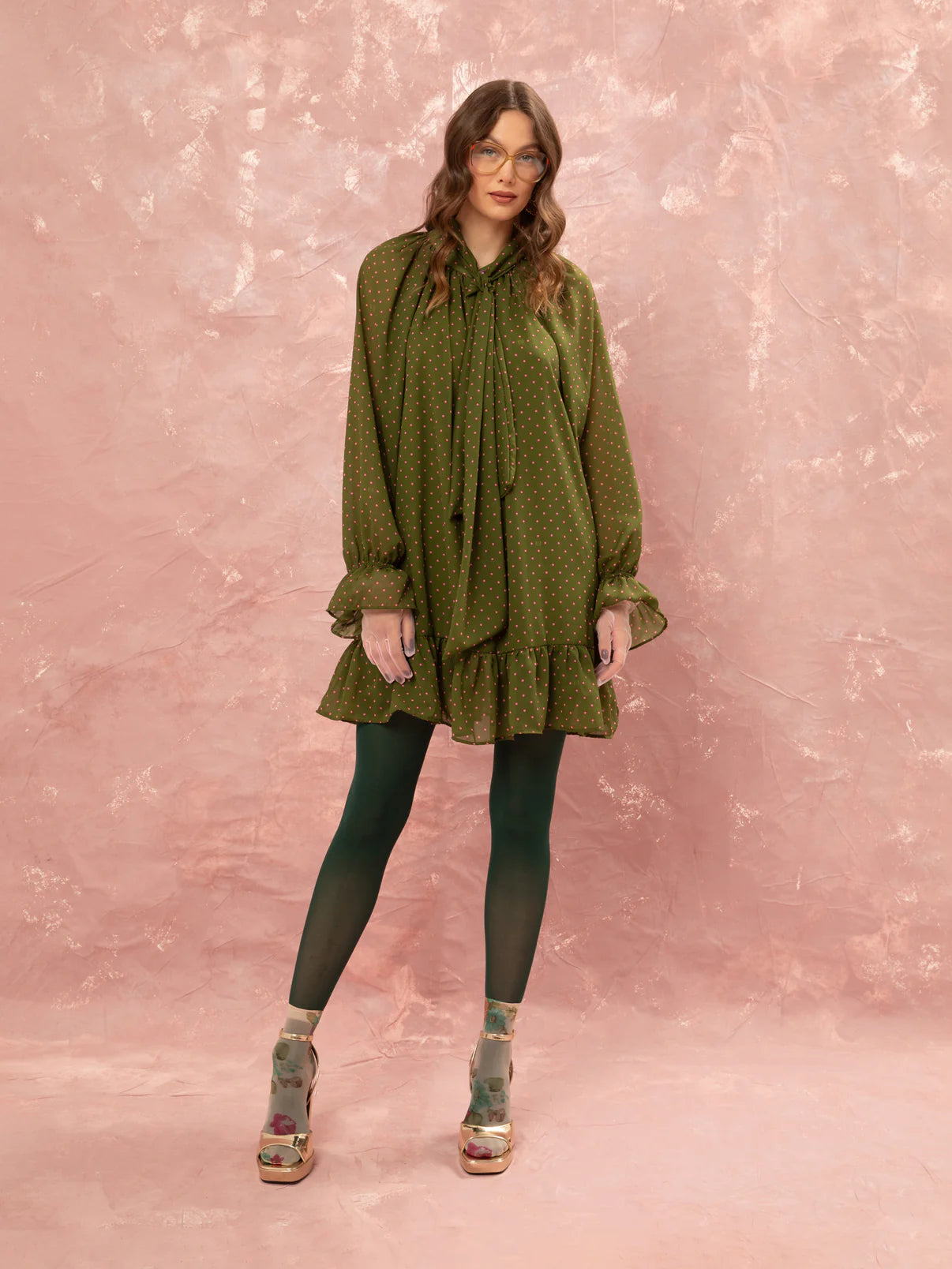 WE__ARE
CHIFFON MINI DRESS - FLORAL DOT LIME