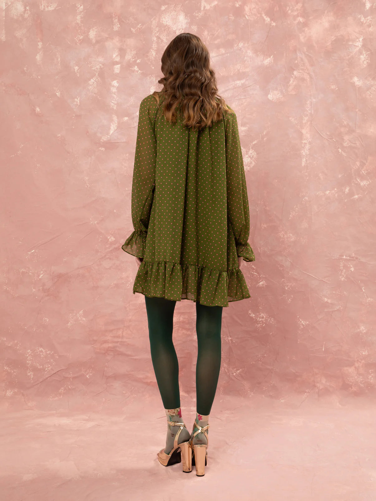 WE__ARE
CHIFFON MINI DRESS - FLORAL DOT LIME