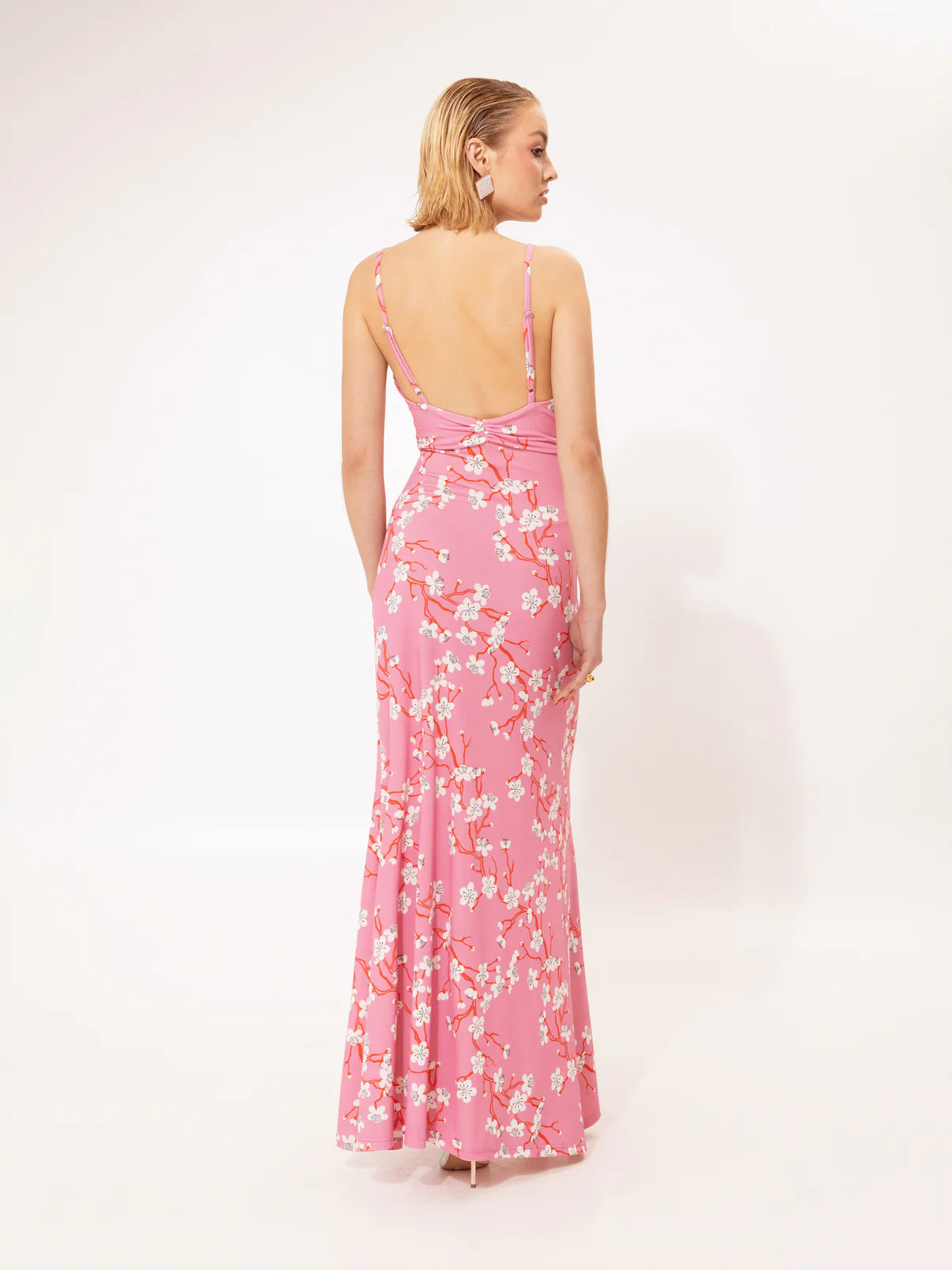 WE__ARE
RUCHED JERSEY MAXI DRESS AMIGDALIA PINK