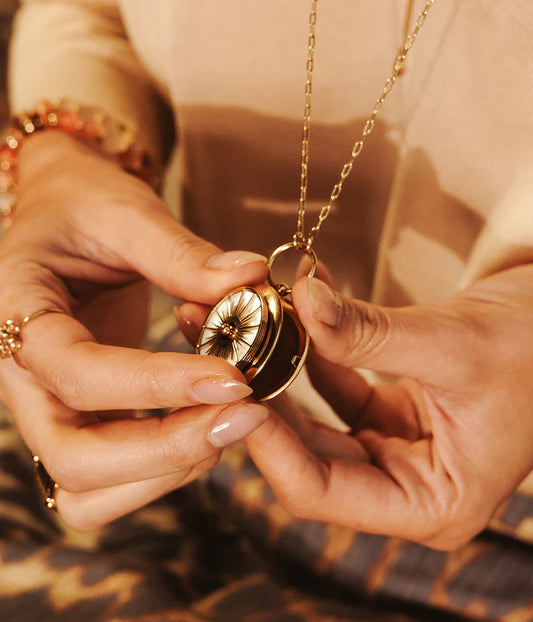 Zag Secret Necklace