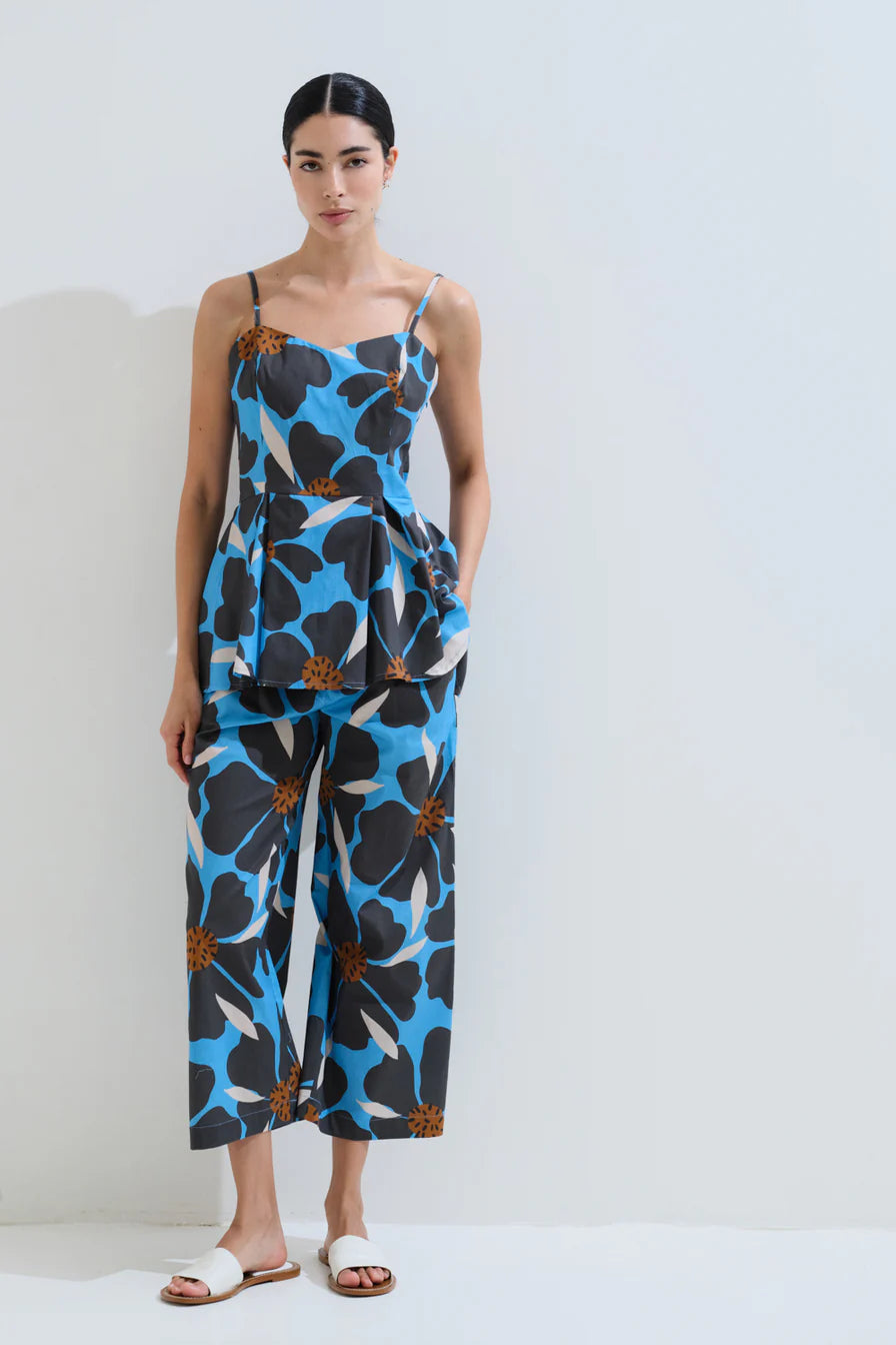Floral cropped pants