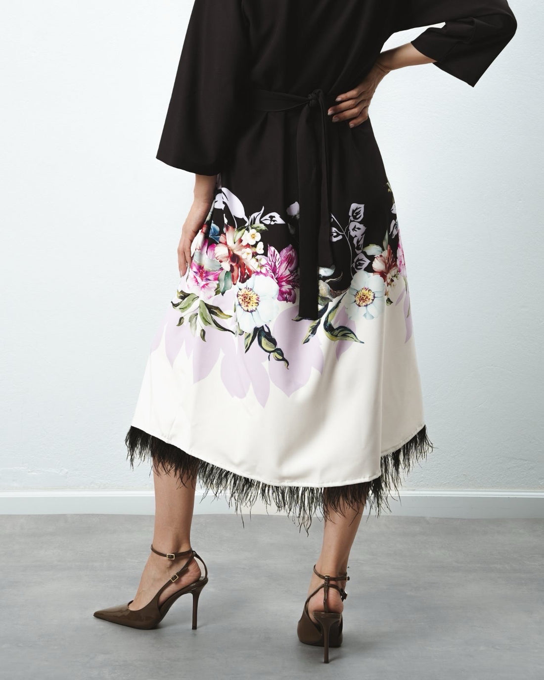 EIRIANNA
BLACK SWAN DRESS