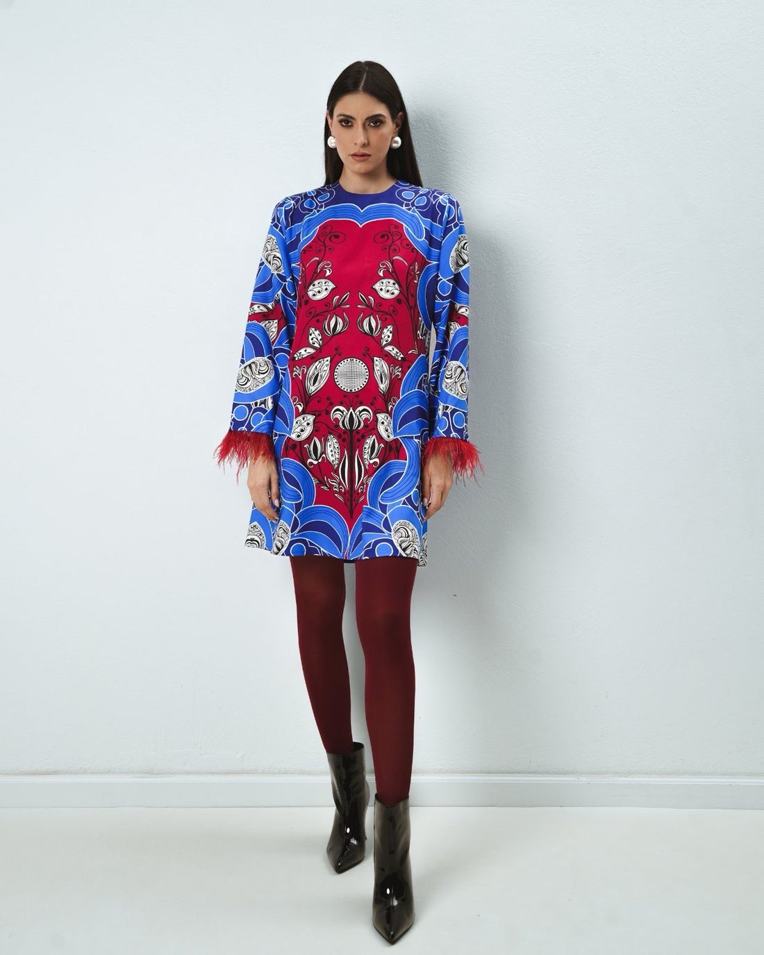 EIRIANNA
BLUE SWAN MINI DRESS