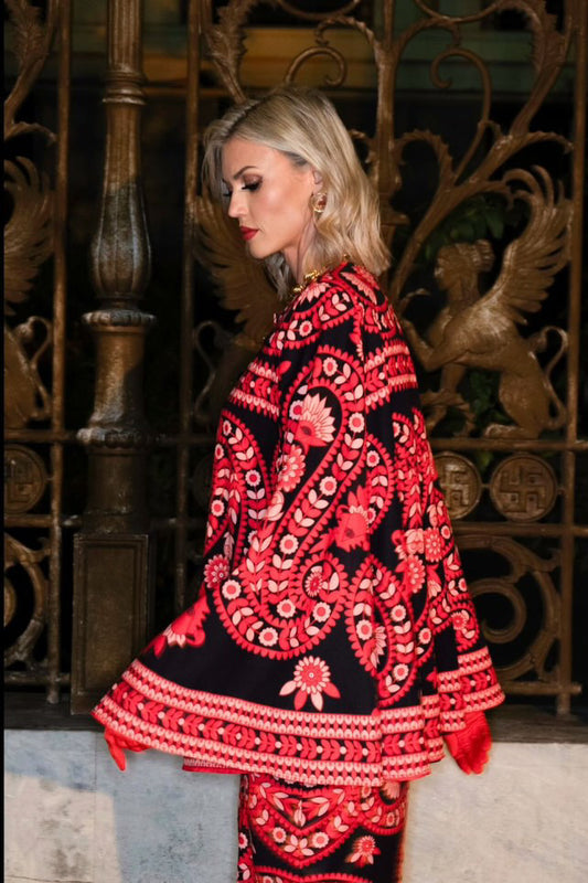 Eirianna The Brand FLAME PONCHO